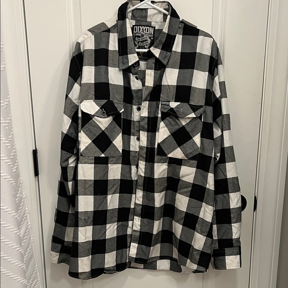 DIXXON Men's Black and White Flannel Shirt